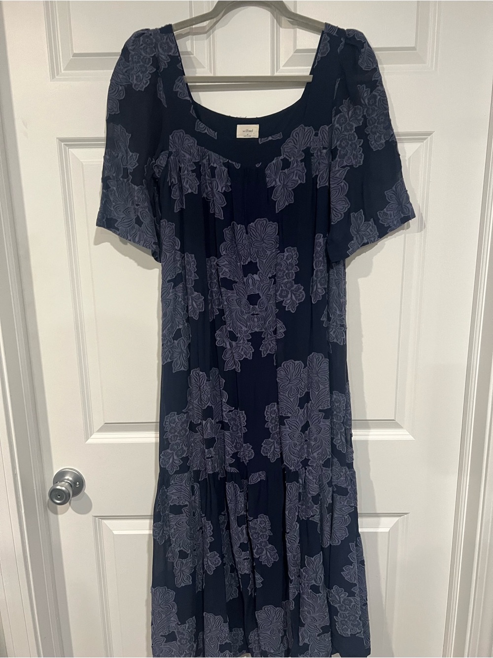 Wilfred Aritzia Alma Navy Floral Midi/MaxiDress